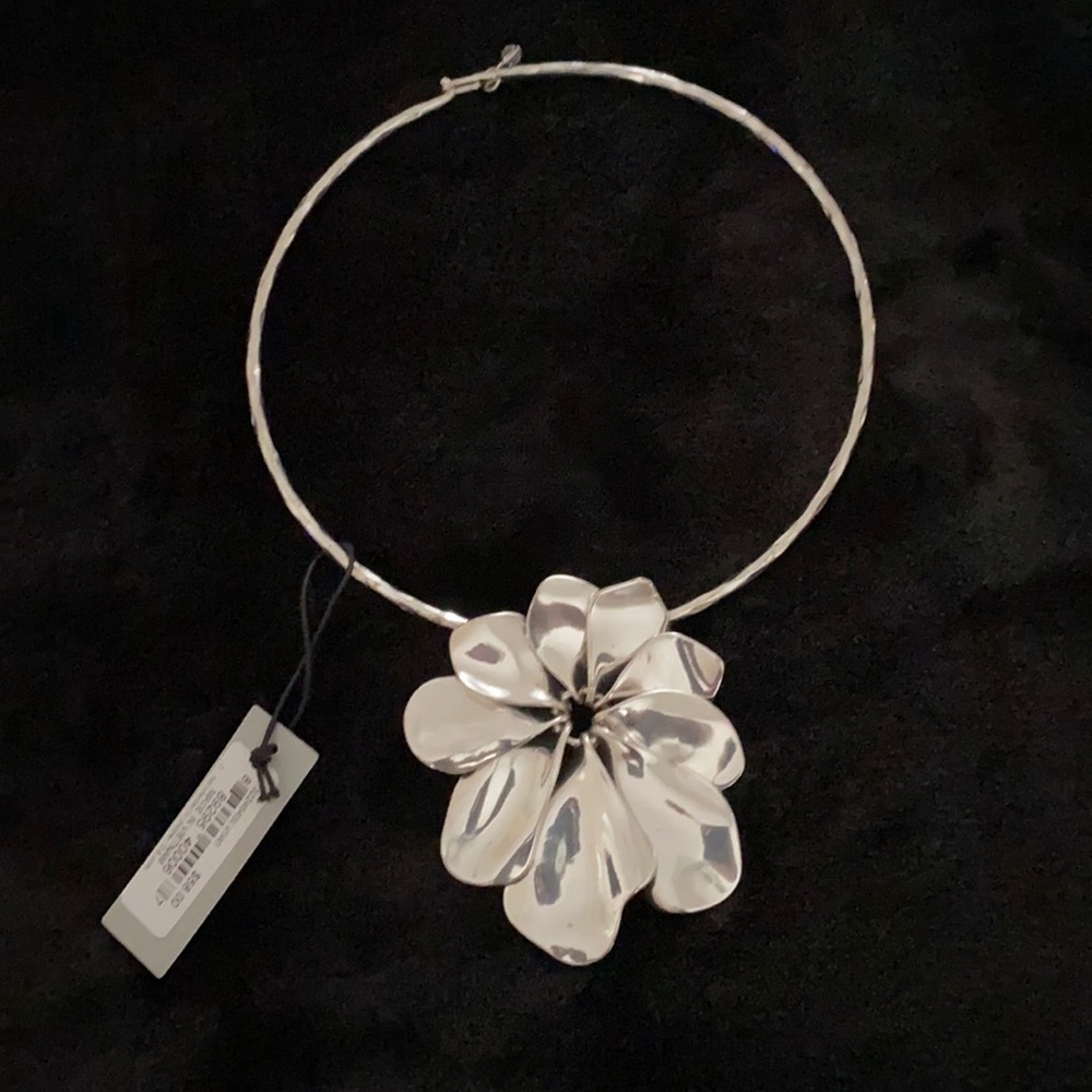 Sivertone Choker
